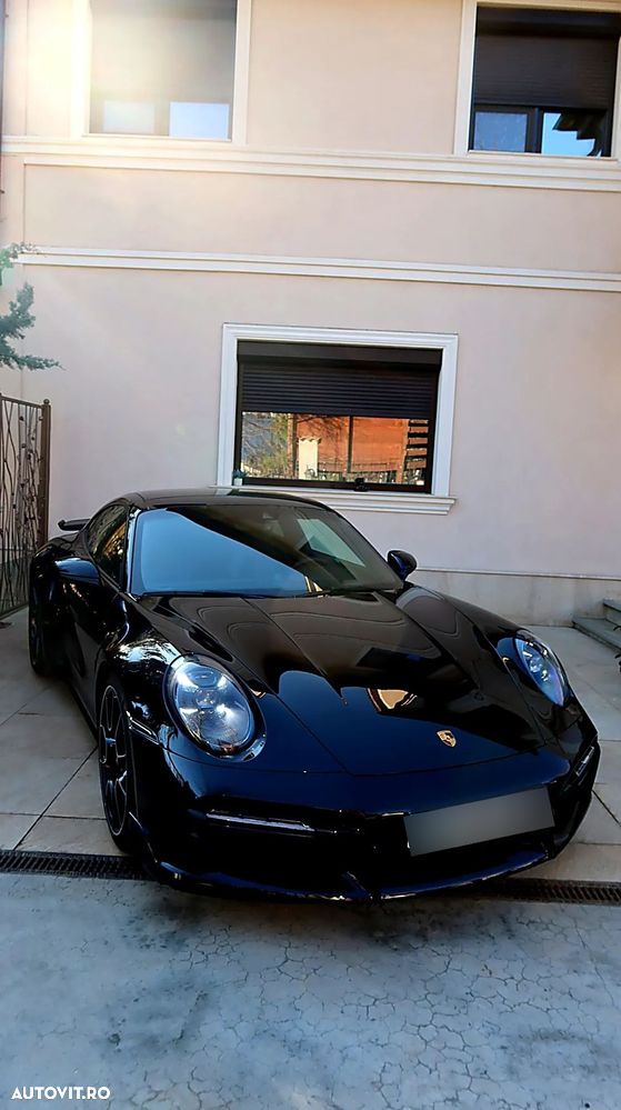 Porsche 911-TURBO-S - 7