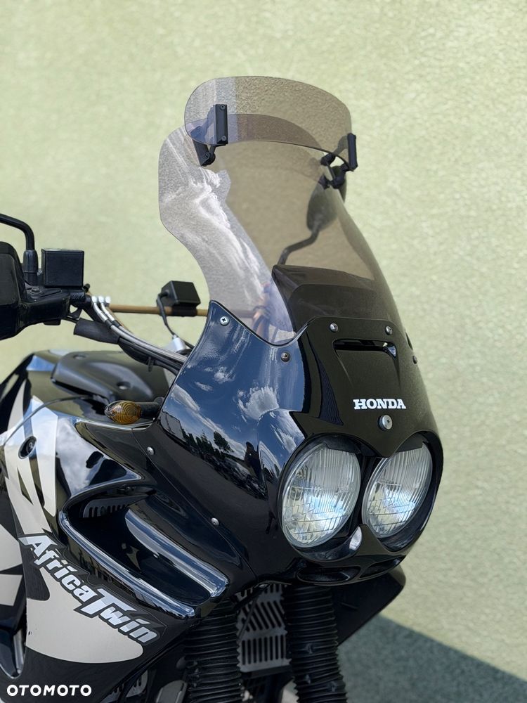 Honda XRV - 2