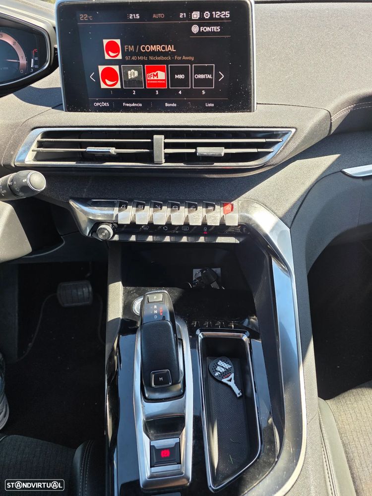 Peugeot 3008 - 11