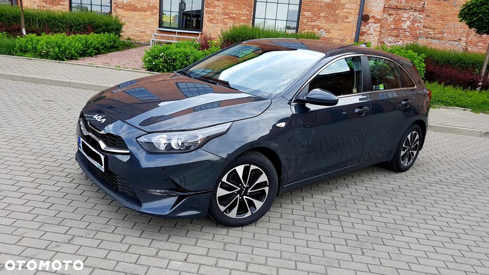 Kia Ceed 1.5 T-GDI M DCT - 10
