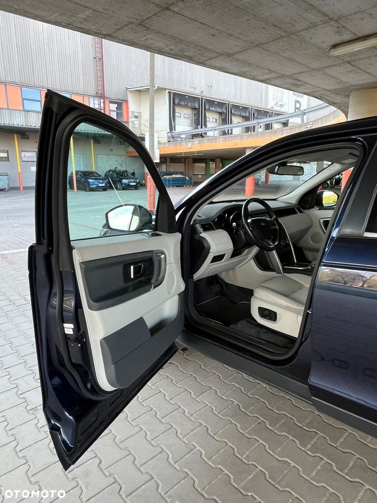 Land Rover Discovery Sport 2.0 Si4 SE - 36