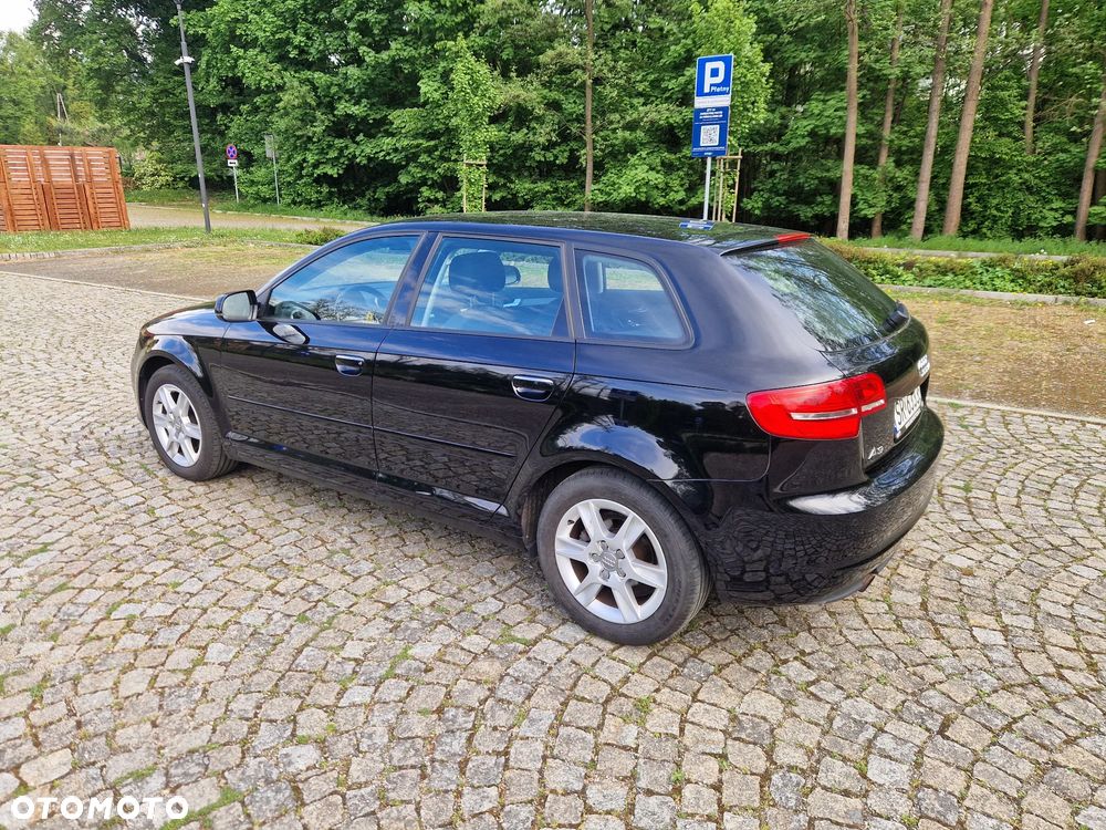 Audi A3 Sportback - 6