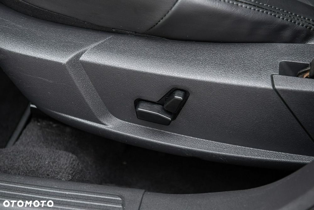Chrysler 300C 2.7 Automatik - 24