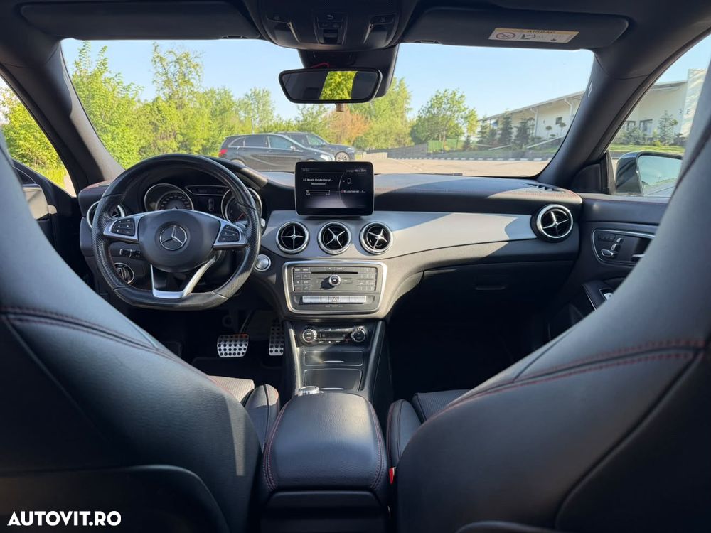 Mercedes-Benz CLA 220 - 9