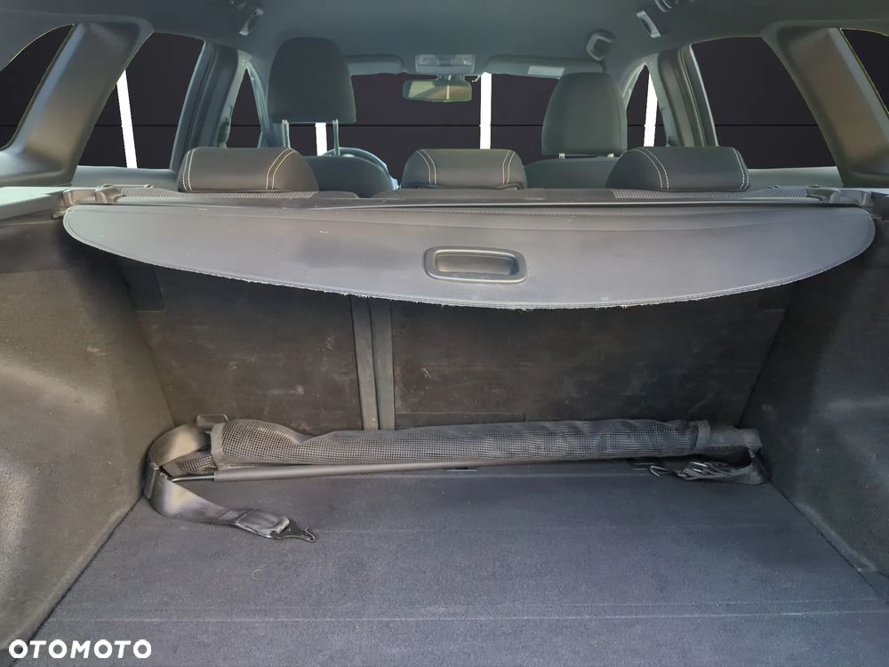 Hyundai i30 1.6 D Premiere Style - 18