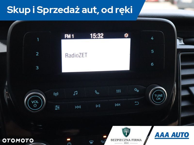 Ford Tourneo Custom - 14