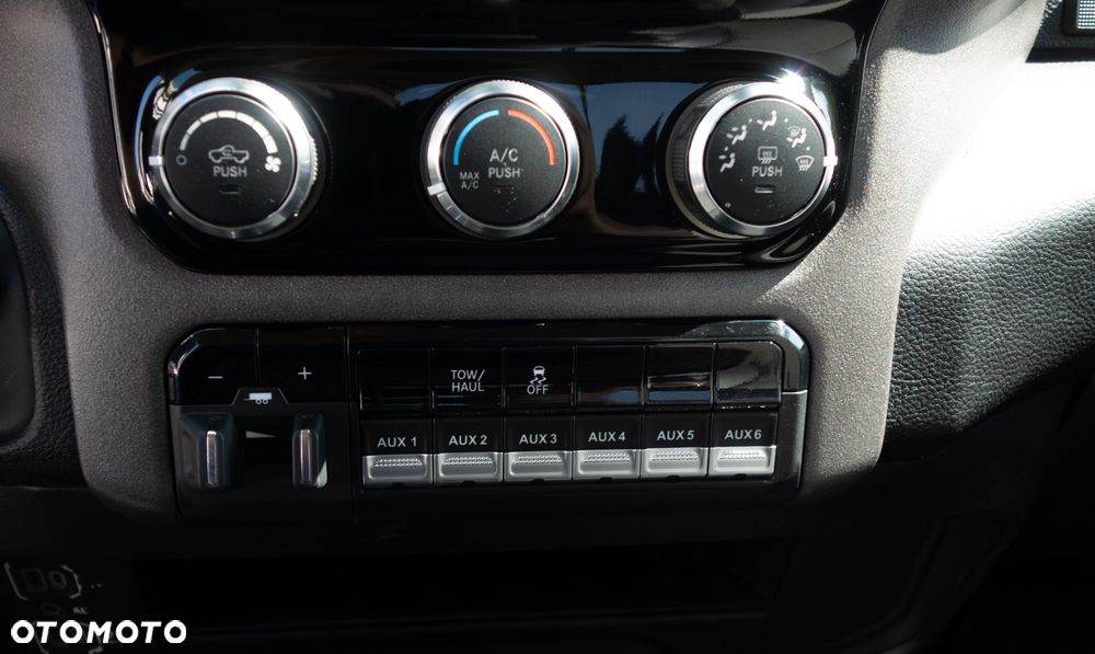 RAM 2500 - 14