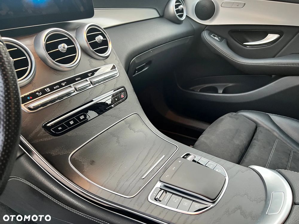 Mercedes-Benz GLC 220 d - 12