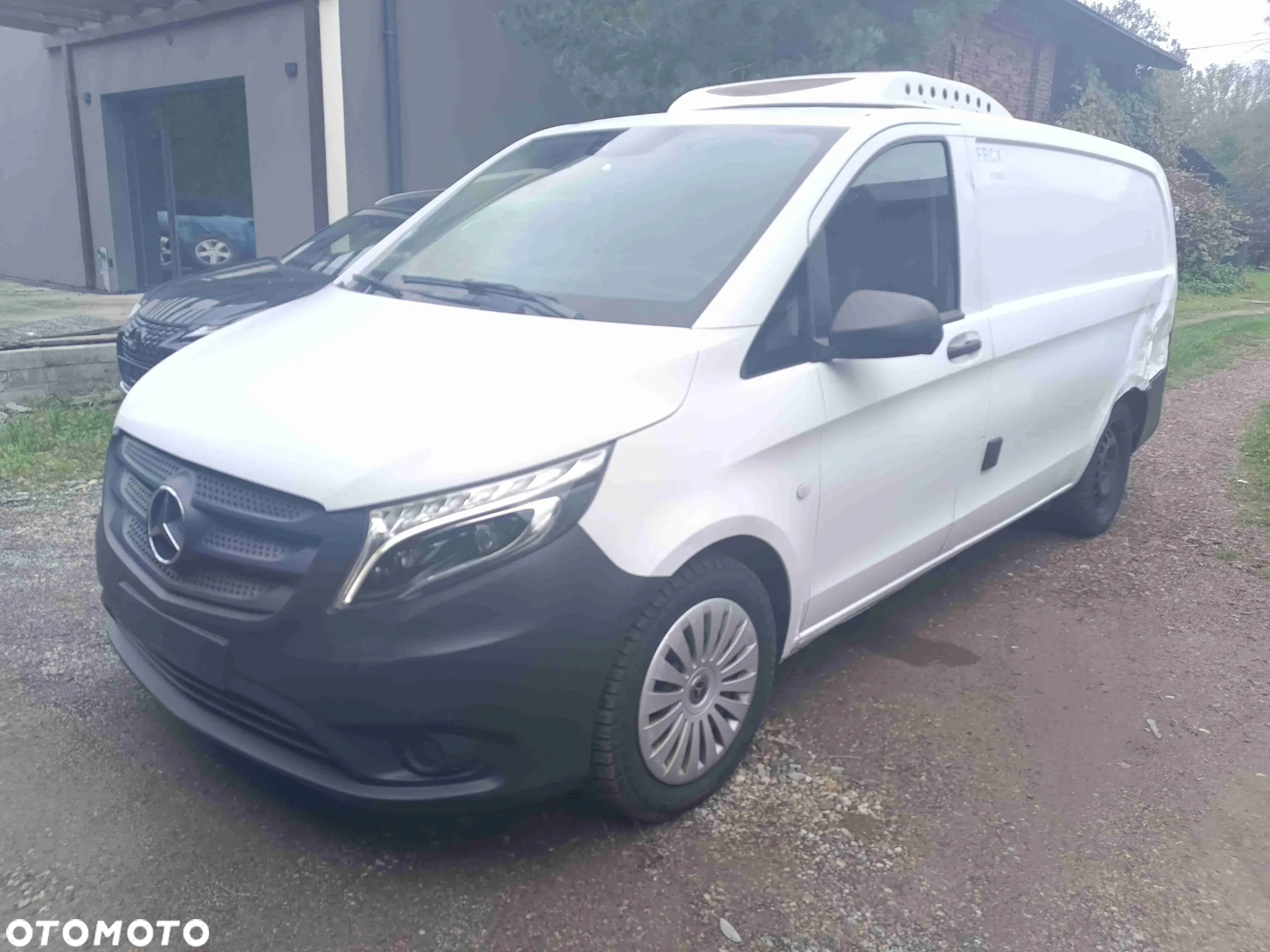 Mercedes-Benz Vito - 2