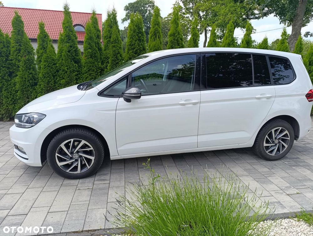 Volkswagen Touran 2.0 TDI BMT Comfortline DSG - 11