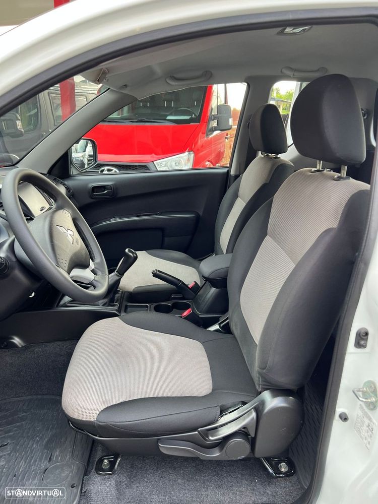 Mitsubishi L200 2.5 DI-D Club Invite AC 3L 4WD - 6