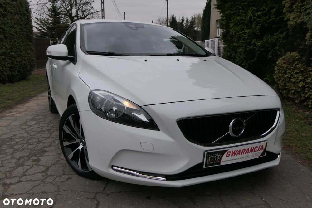 Volvo V40 T2 Drive-E Momentum - 14