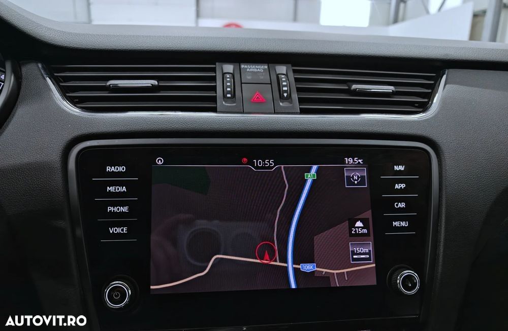 Skoda Octavia 1.6 TDI DSG Ambition - 7