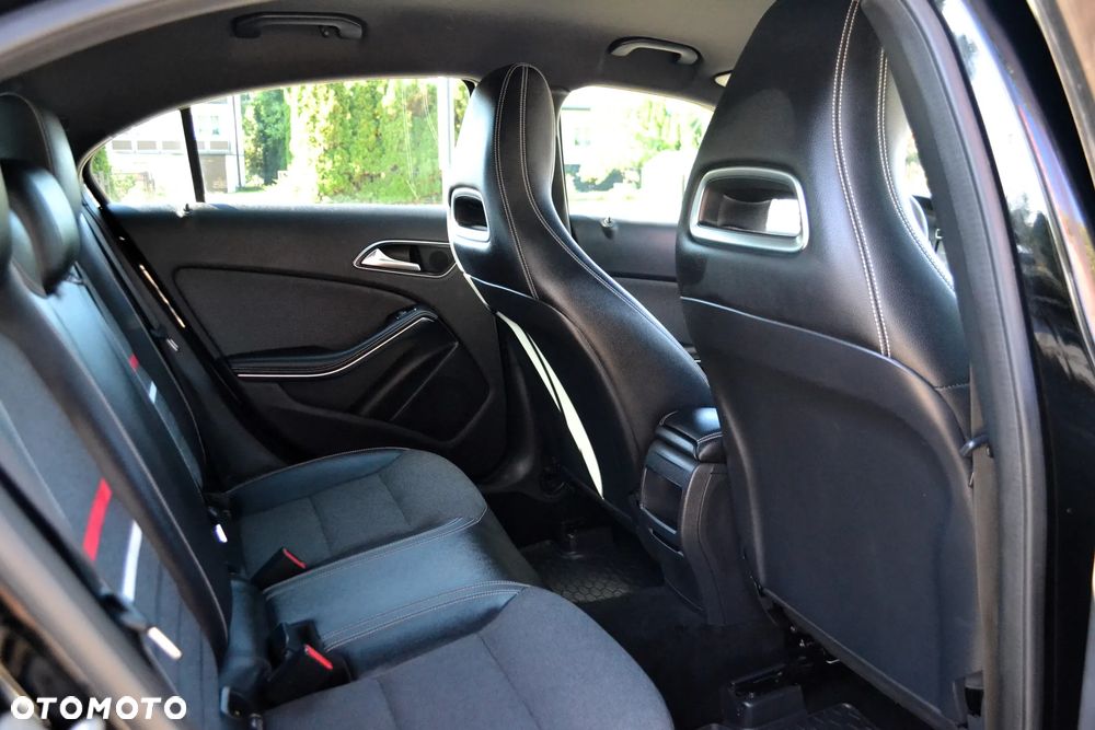 Mercedes-Benz Klasa A 180 (BlueEFFICIENCY) Style - 10