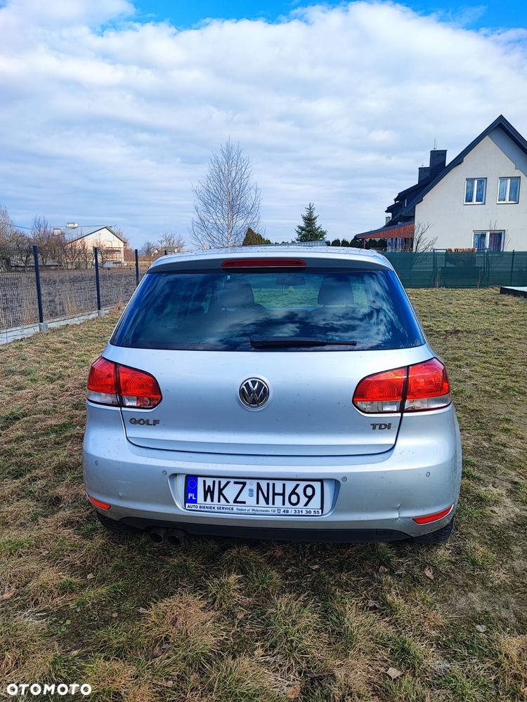 Volkswagen Golf 2.0 TDI Comfortline - 8