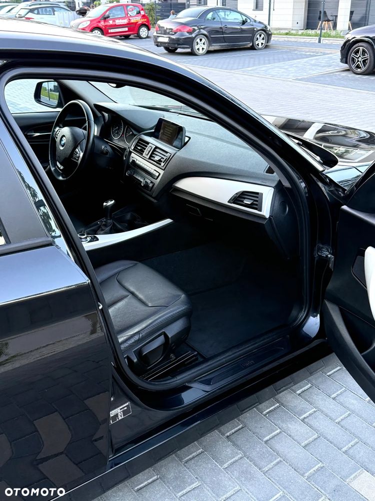 BMW Seria 1 116d DPF - 14
