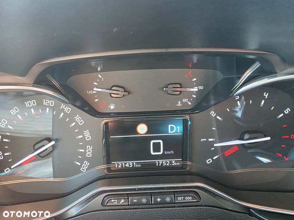 Citroën Berlingo XL PureTech 130 EAT8 FEEL - 15