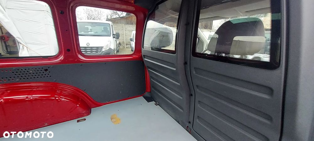 Volkswagen CADDY - 24