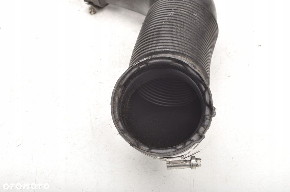MERIVA II B 1.4 16V RURA DOLOT POWIETRZA 13259851 - 4
