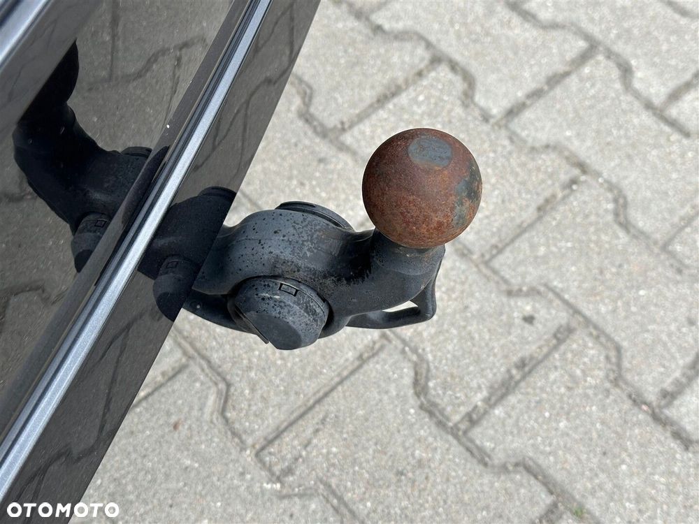 Skoda Octavia 2.0 TDI SCR Style DSG - 35