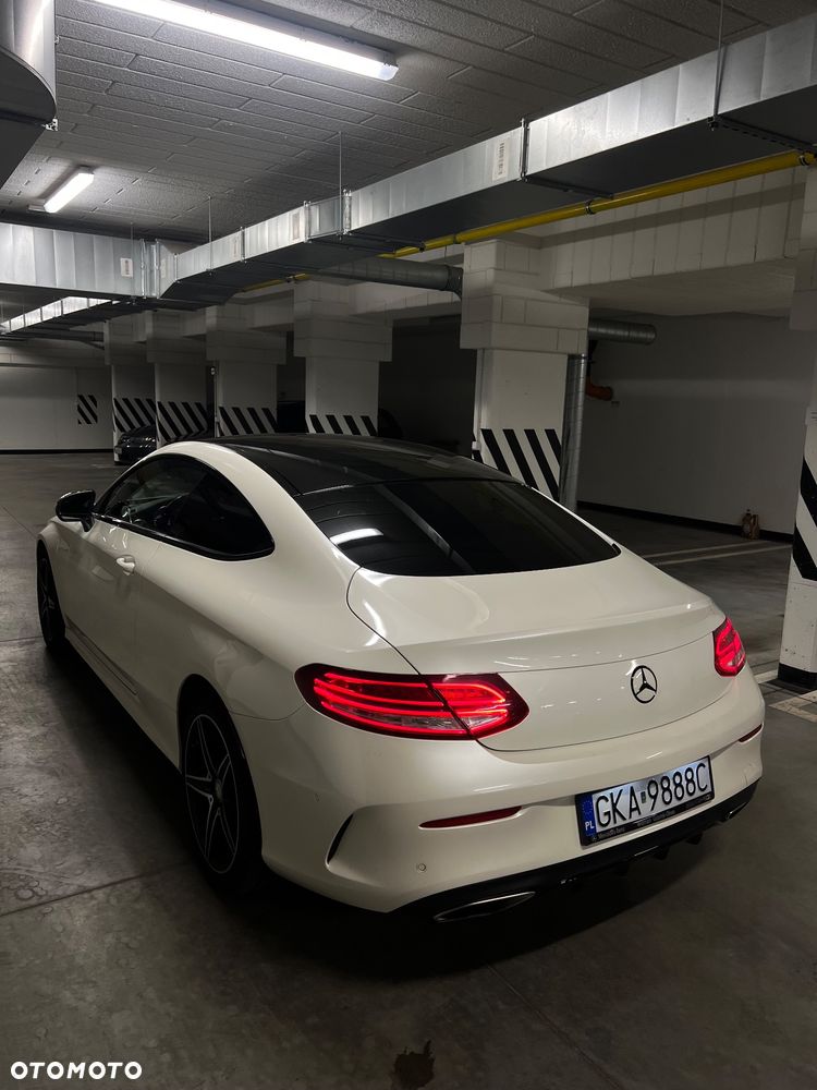 Mercedes-Benz Klasa C 300 7G-TRONIC - 4