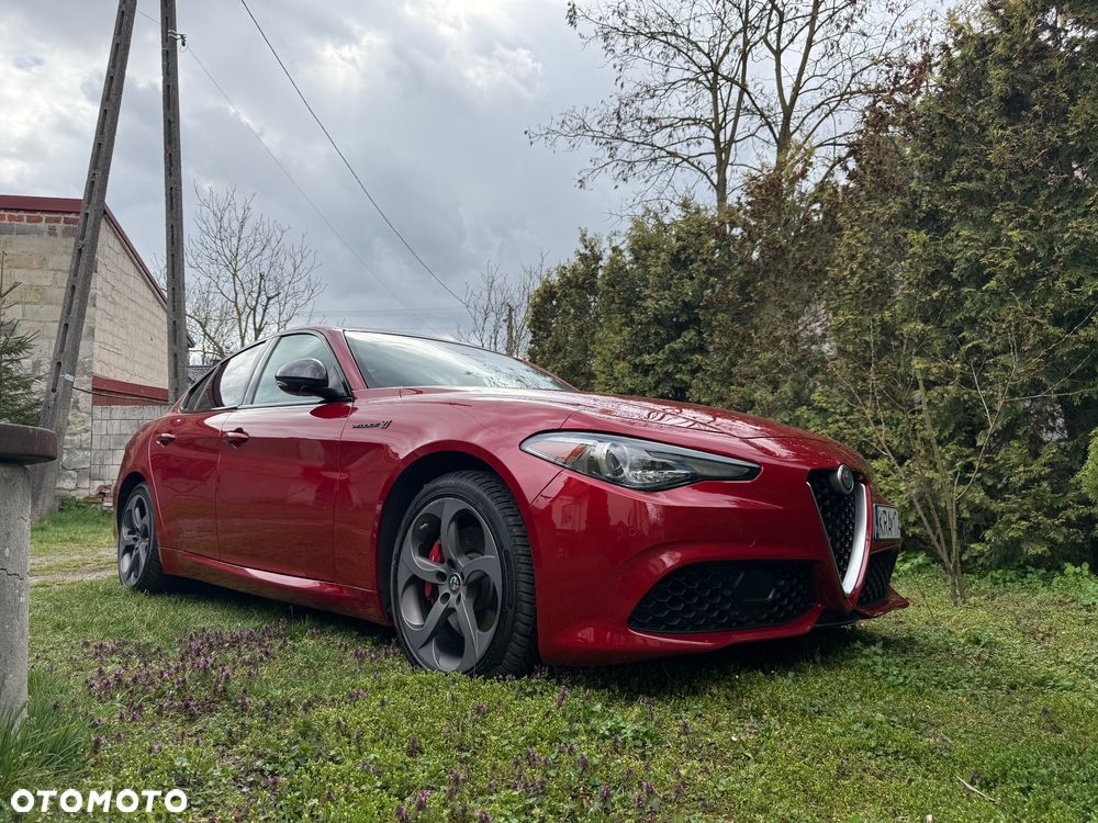 Alfa Romeo Giulia 2.0 Turbo 16V AT8-Q4 Veloce Ti - 14