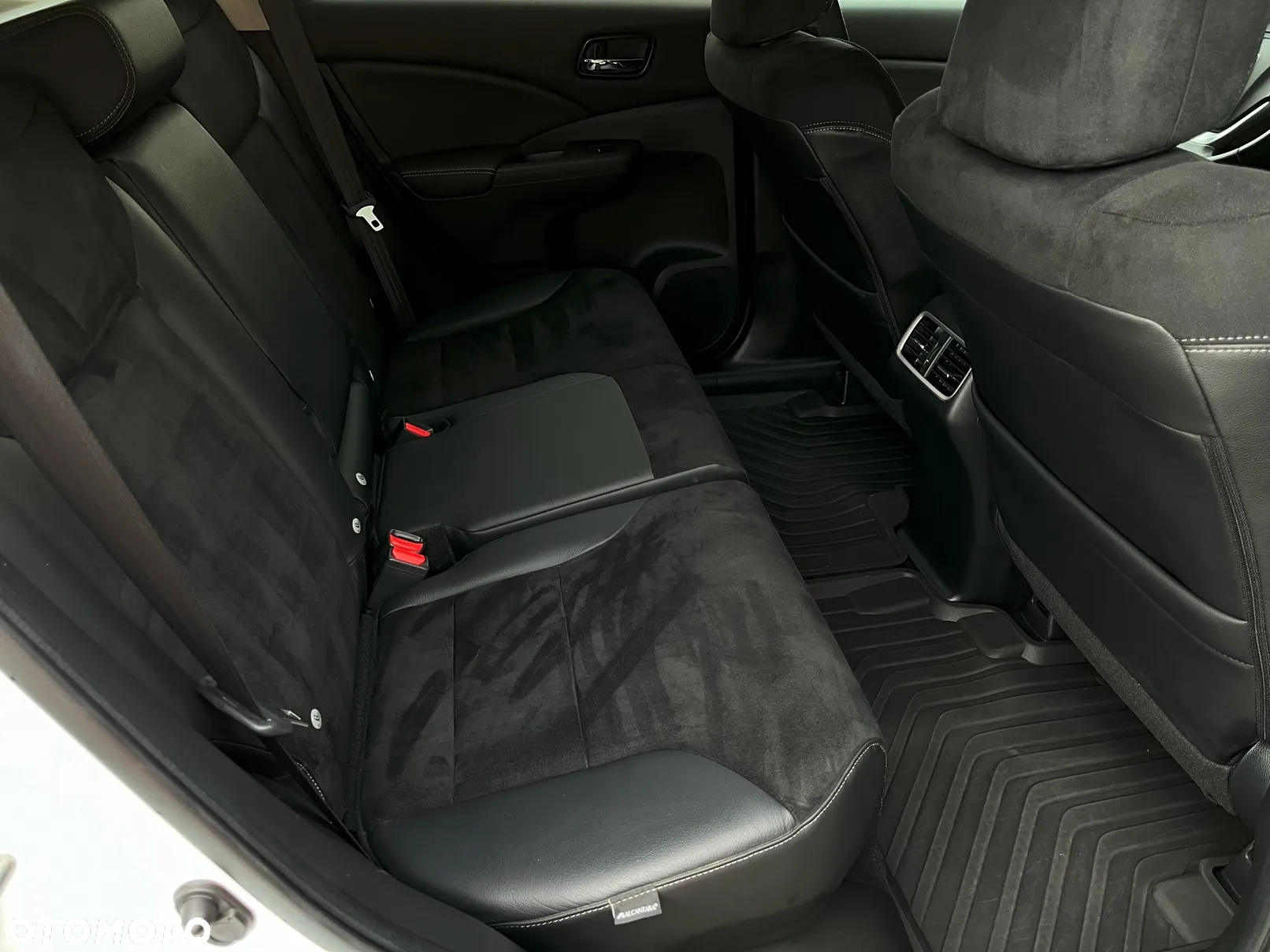 Honda CR-V 1.6i DTEC 4WD Executive - 11