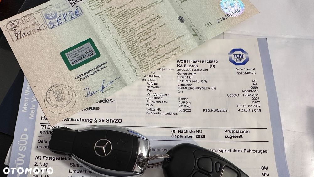 Mercedes-Benz Klasa E 350 4Matic Avantgarde Sport Edition - 38