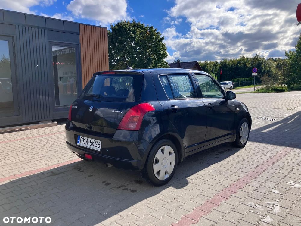 Suzuki Swift - 11