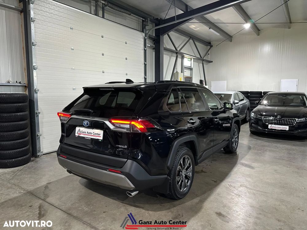 TOYOTA RAV4 2022 — imagine 3