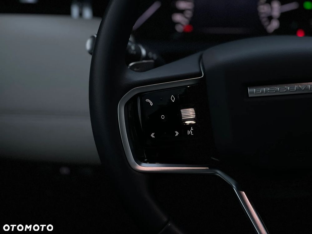 Land Rover Discovery Sport - 21