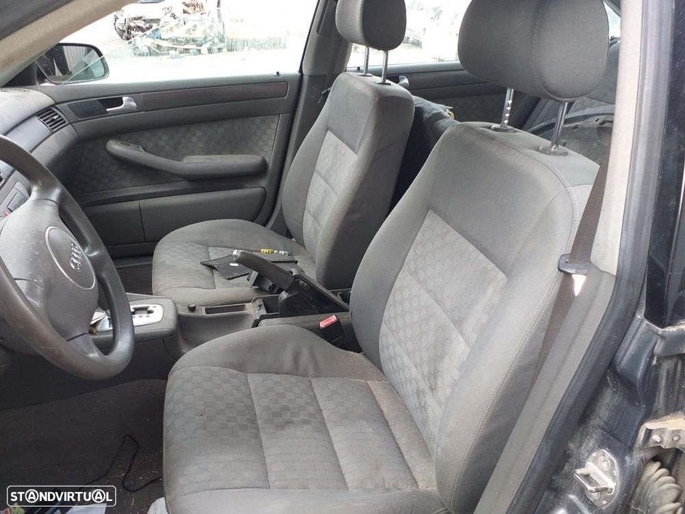 BANCO FRENTE ESQUERDO AUDI A6 BERLINA 4B2 - 1