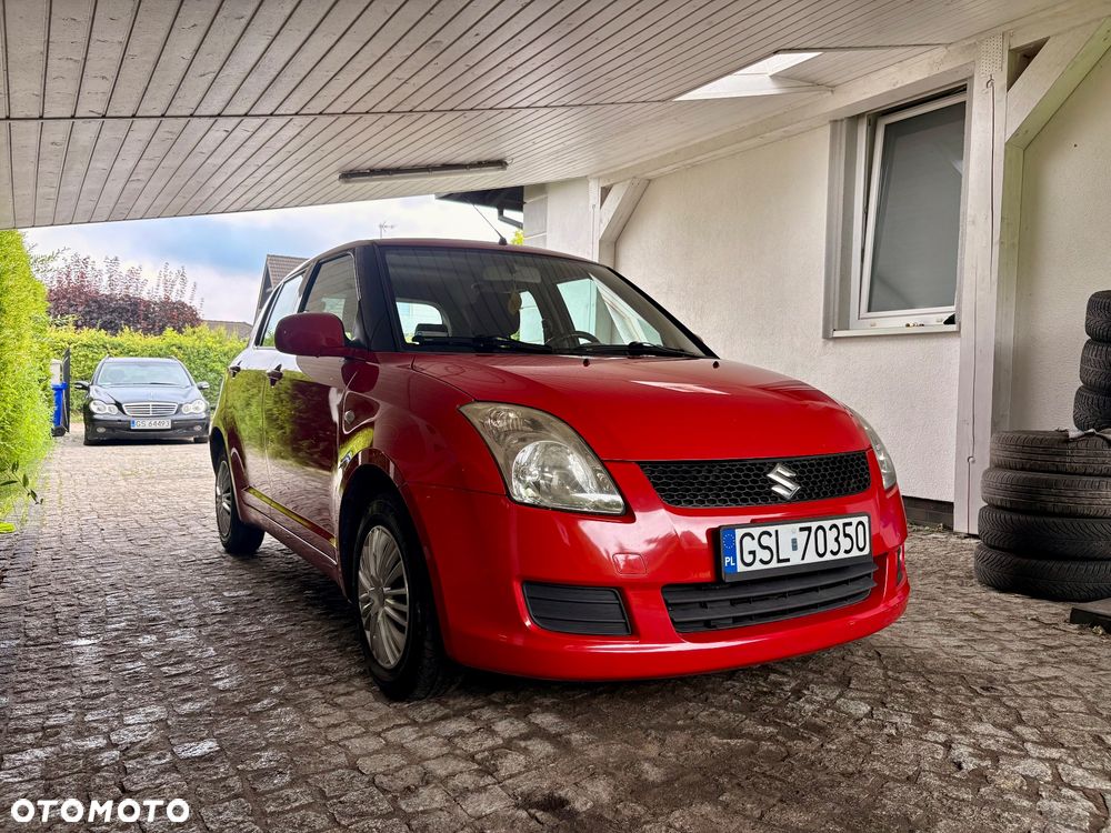 Suzuki Swift - 4