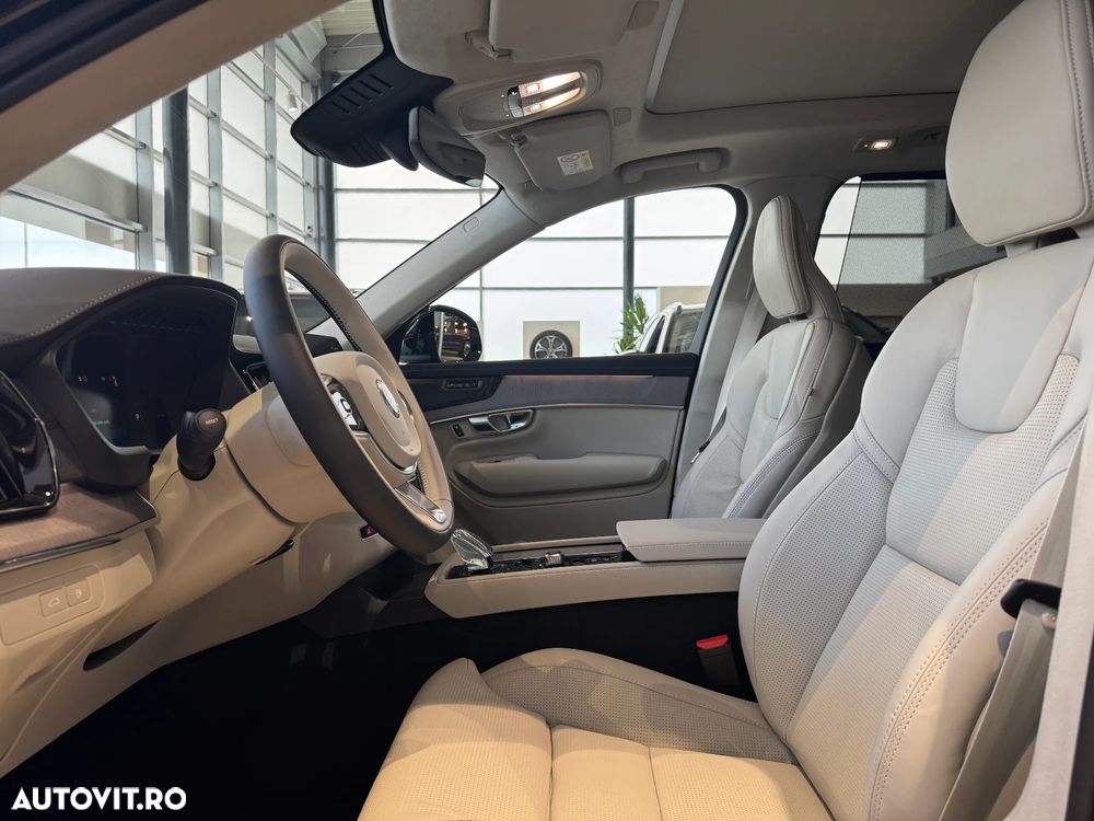 Volvo XC 90 T8 AWD PHEV Ultra Bright - 13