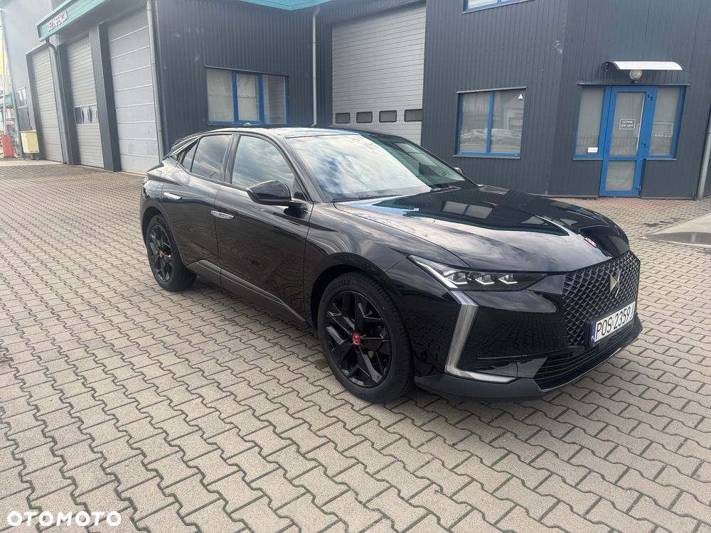 DS Automobiles DS 4 1.5 BlueHDi Performance Line + - 2