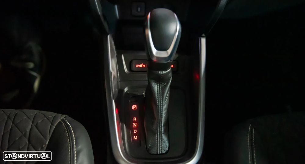 Suzuki Vitara 1.5L AGS GLX 4WD Strong Hybrid - 30