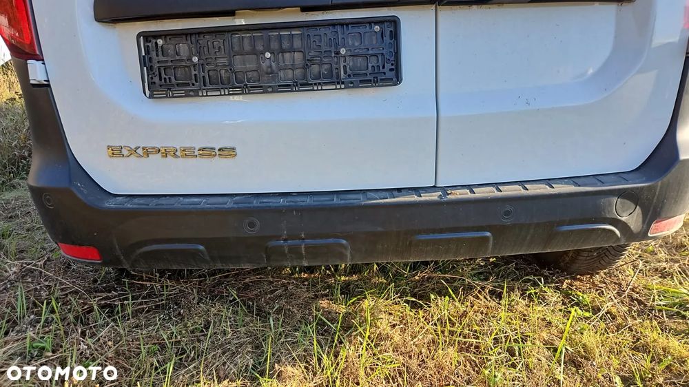 RENAULT EXPRESS zderzak - 1