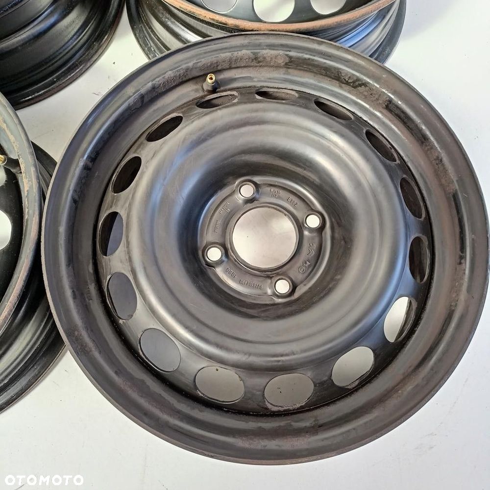 Felgi 4x108 15 Opel Corsa F + Kołpaki 4szt (F4415) - 4