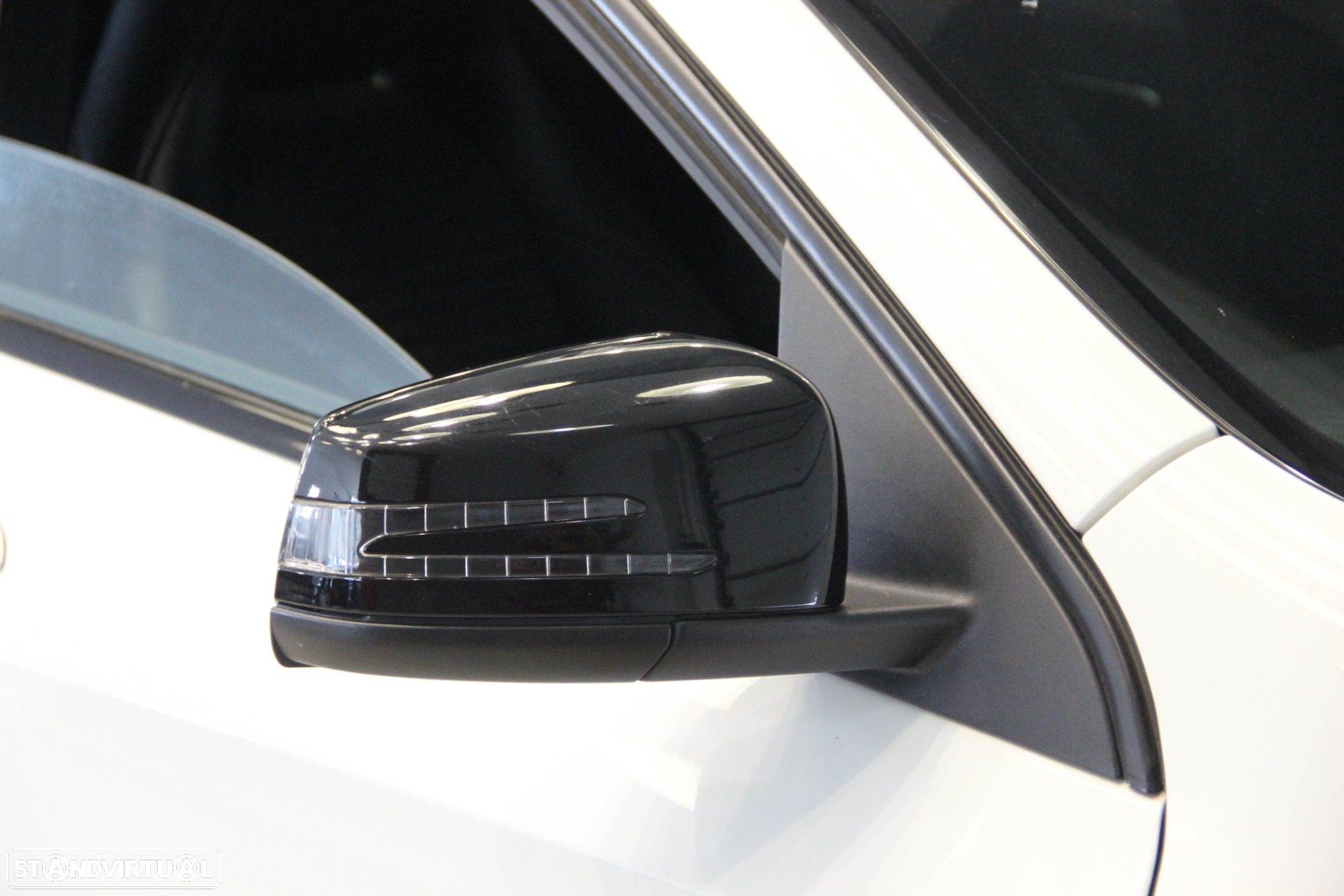Mercedes-Benz A 200 CDi BE AMG Line - 16