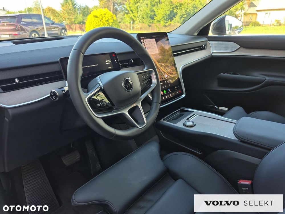 Volvo EX90 - 10