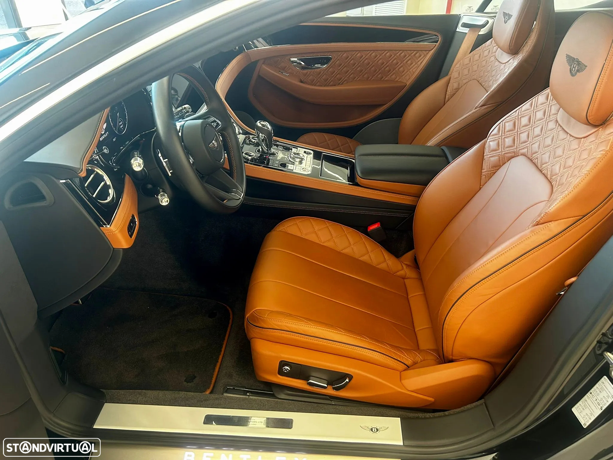 Bentley Continental GT V8 - 11