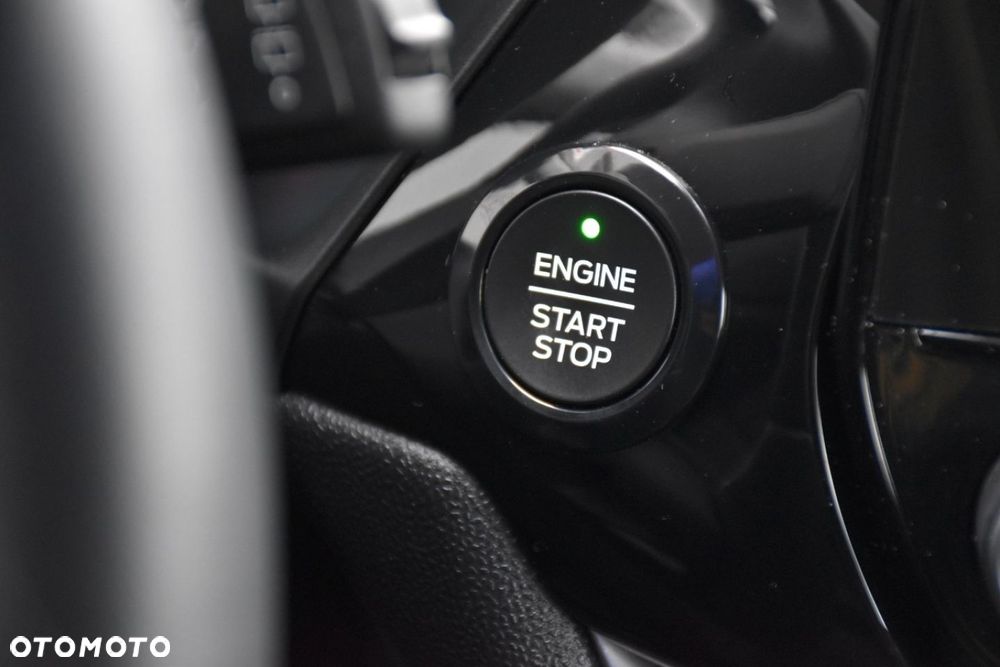 Ford Fiesta 1.0 EcoBoost S&S TITANIUM X - 17