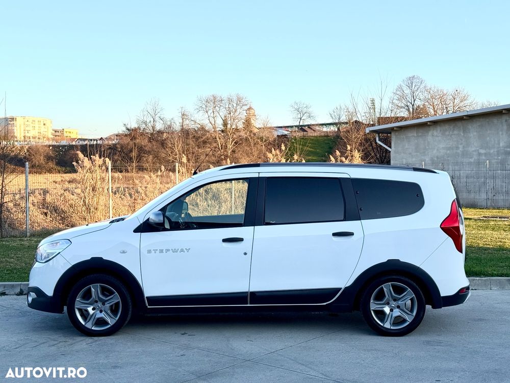 Dacia Lodgy Blue dCi 115 (7-Sitzer) Stepway Selection Blue - 22