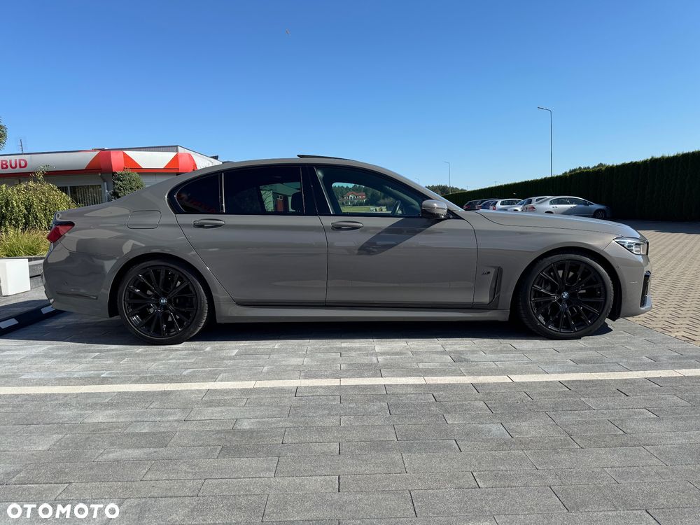 BMW Seria 7 740d xDrive sport - 5