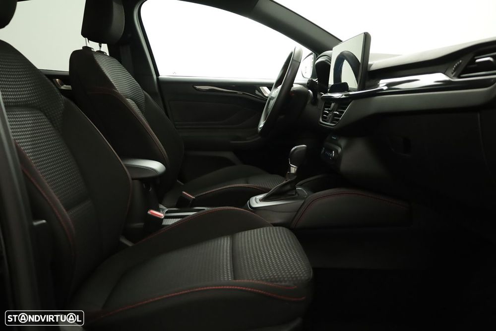 Ford Focus 1.0 EcoBoost MHEV ST-Line X Aut. - 19