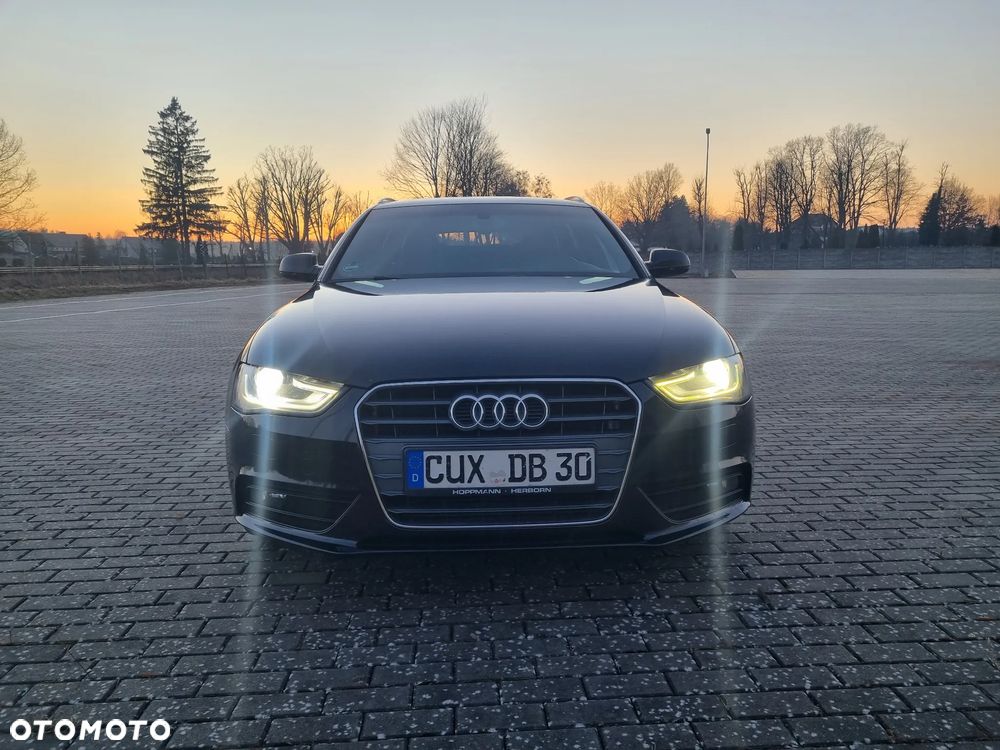 Audi A4 Avant 2.0 TDI DPF S line Sportpaket - 36