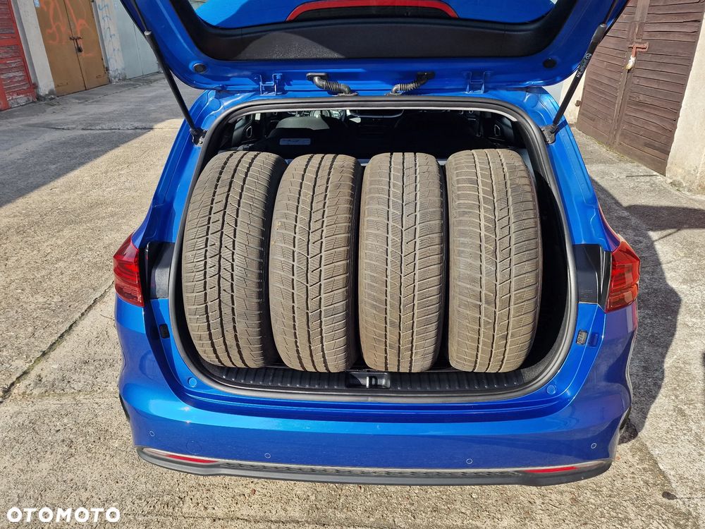 Kia Ceed - 29