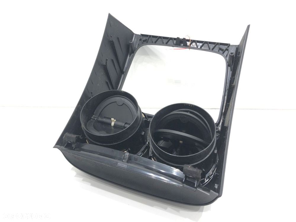 KRATKA NAWIEWU TYŁ  JAGUAR XJ (X351) 2009 - 2022 3.0 SDV6 202 kW [275 KM] olej napędowy 2009 - - 3