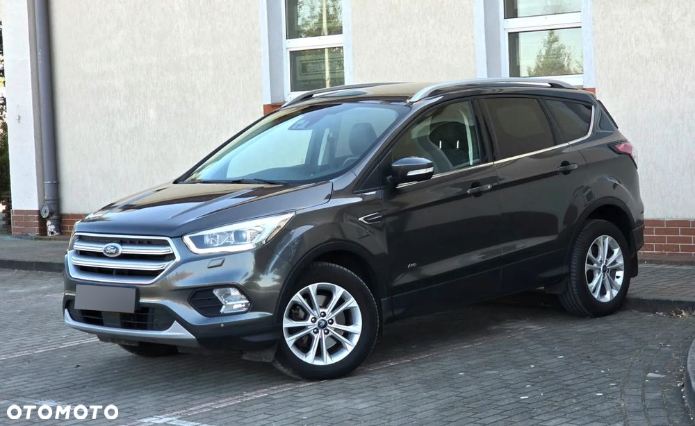 Ford Kuga - 10