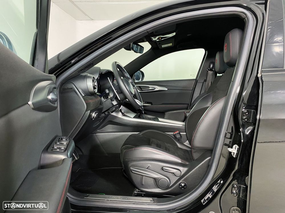 Alfa Romeo Tonale - 10